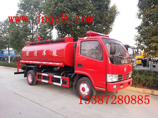 黑龍江全省各市縣糧庫(kù)在我湖北江南購(gòu)買大量消防車